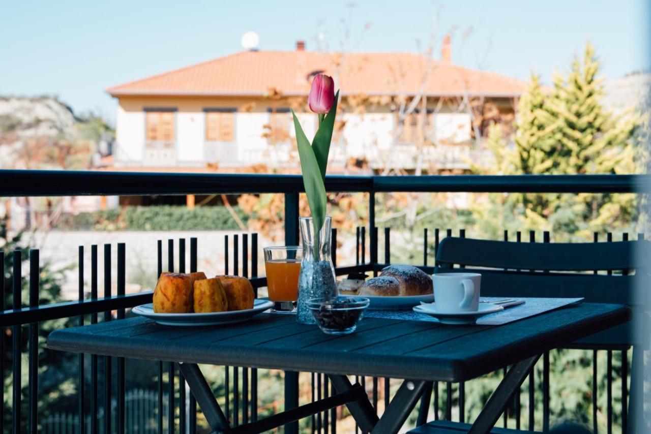 Bluviro Bed and Breakfast Bronte Eksteriør billede