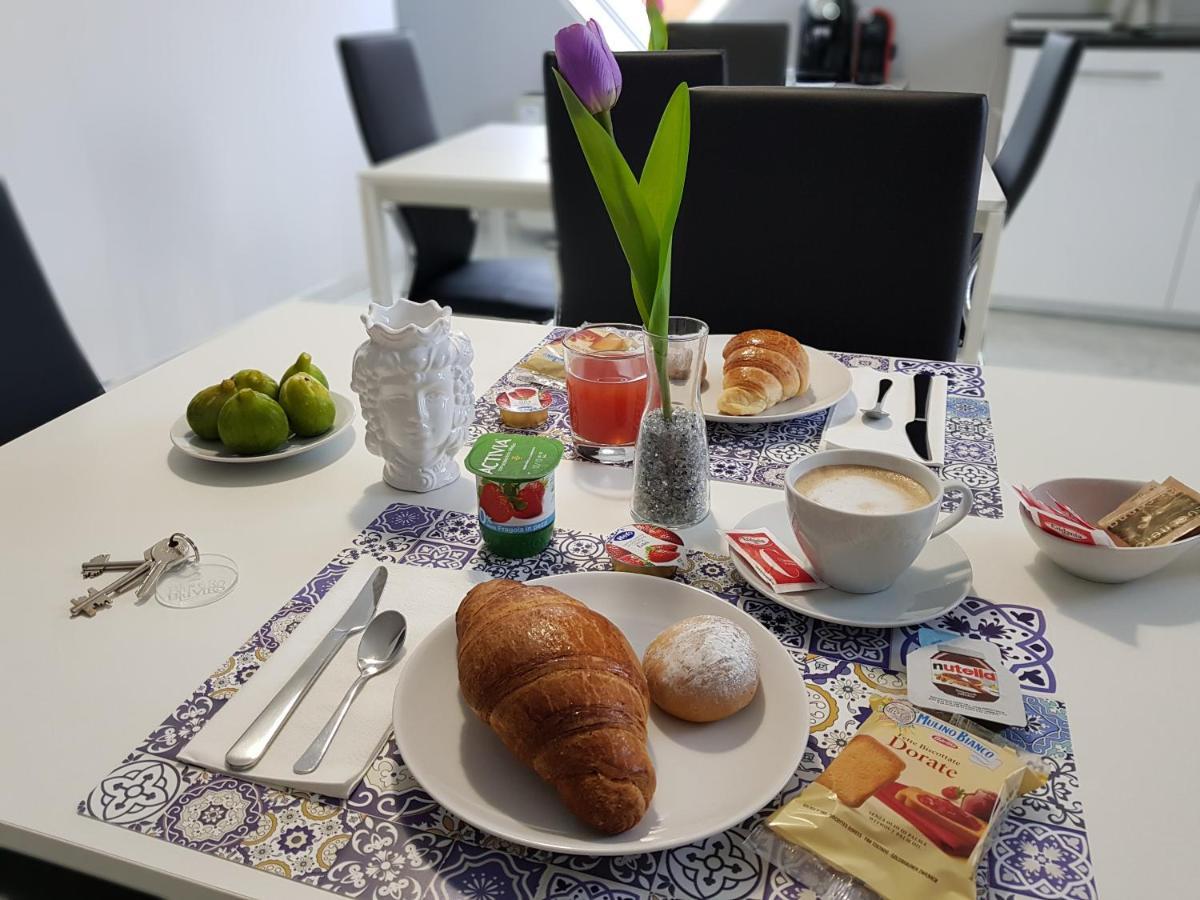 Bluviro Bed and Breakfast Bronte Eksteriør billede