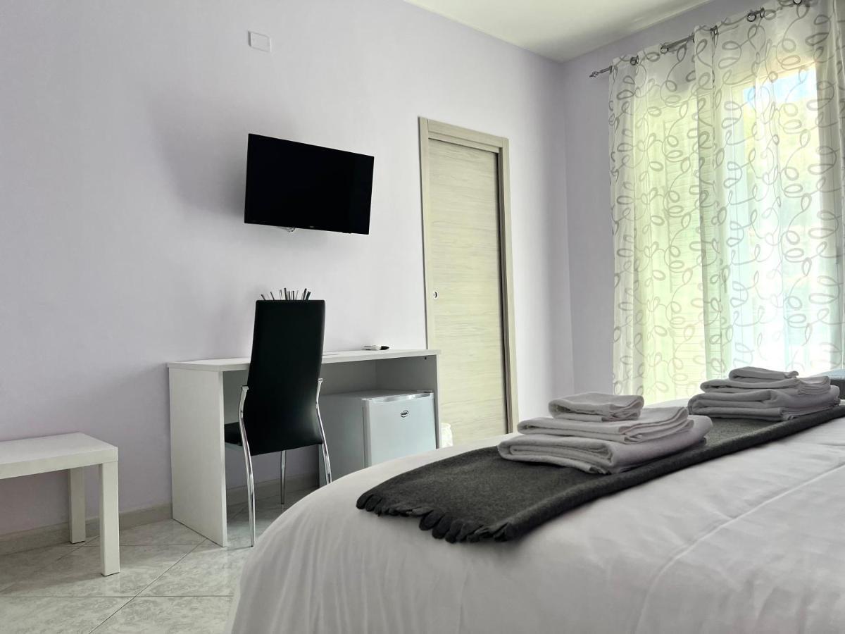 Bluviro Bed and Breakfast Bronte Eksteriør billede